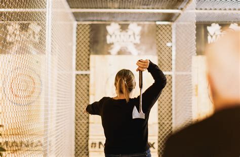 axe throwing surfers paradise|Maniax Axe Throwing .